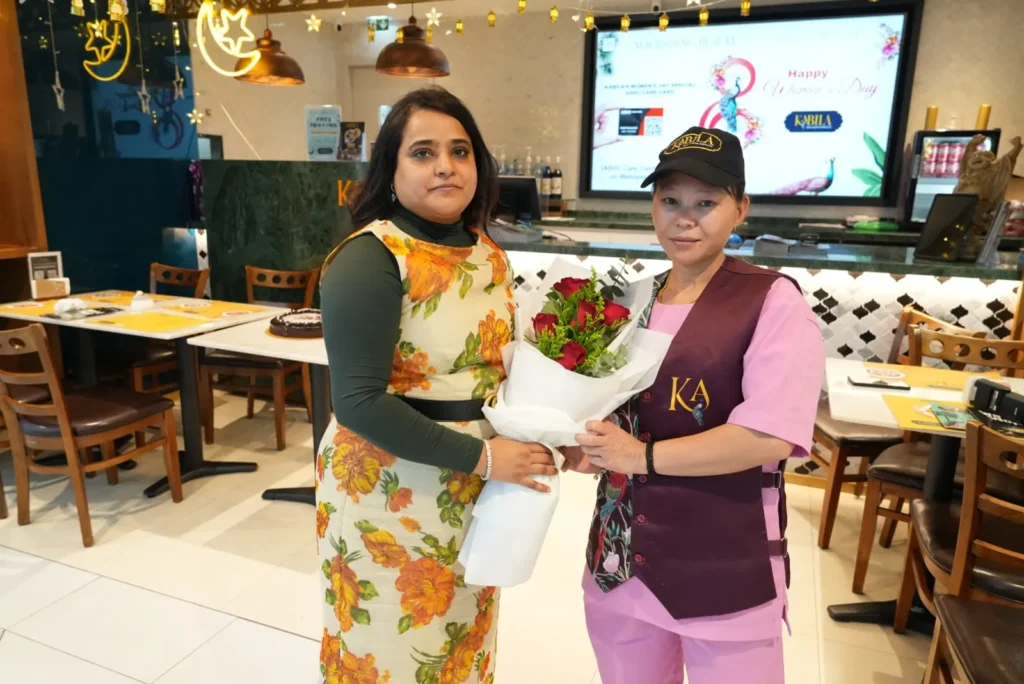 Indian Businesswoman Deepali Vijay Jain Spreads Joy on International Women's Day in Dubai