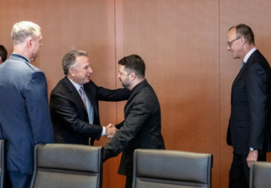 Zelensky Meets U.S. Envoys in Berlin for Talks on Ending Ukraine War